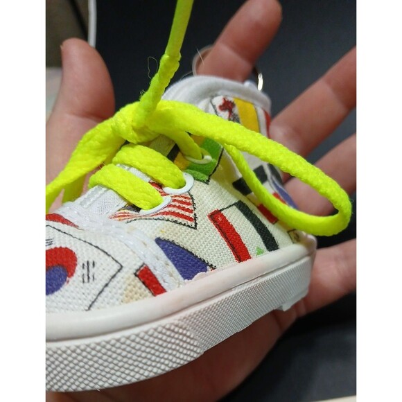 Vtg Lot Tigers Button Pins Ski NCA Cheer Big Safety Pin 90 & TX Keychain Cards - Picture 5 of 14